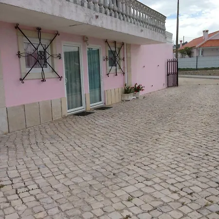 فندق مبيت وإفطار Domestival Vila Verde dos Francos